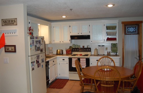Carrabassett Valley Condominio | Ski-in / ski-out Snowbrook 2 BR 2 BA Condo