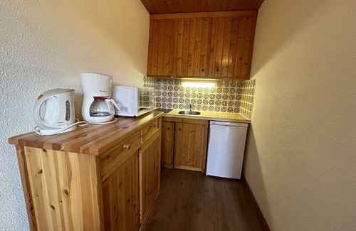 Meribel Apartamento | Estudio de montaña para 4 personas, acceso a pistas y piscina
