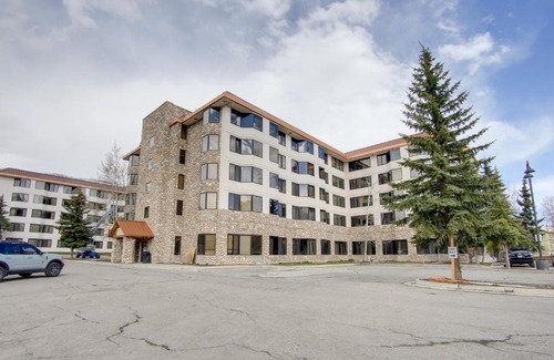 Crested Butte Apartamento | Ski-InandSki-Out Crested Butte Studio with Pool Access