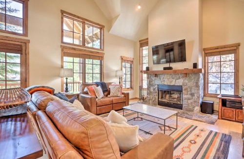 Tamarack Resort Casa | Ski-InandSki-Out Donnelly Townhome with Hot Tub!