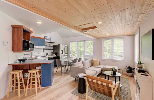 Mont-Tremblant Pedestrian Village Apartamento | Ski'm On It Lodge - Pied de la montagne
