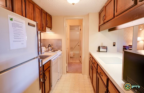 Mount Jackson Condominio | Ski/MTB/Golf Condo (#115) - Slope side | Ski slope & Resort views | Walk-in access!