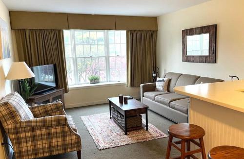Hancock Apartamento | Ski On Off 1BR Suite 1st Flr Sleeps 4 Jiminy Peak
