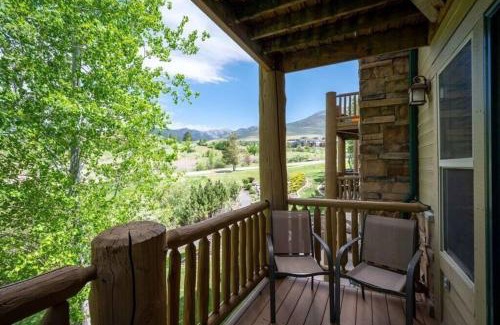 Eden Casa | Ski Paradise Ground Floor Gem