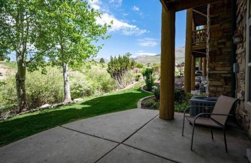 Eden Casa | Ski Paradise Ground Floor Gem