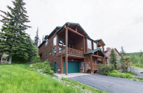 Whitefish Casa | Ski Slopes and Scenic Views