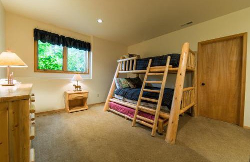 Whitefish Casa | Ski Slopes and Scenic Views