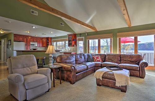 Locust Lake Village Casa | Ski, Swim and Relax Waterfront Haven on Pines Lake!