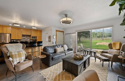 South Snyderville Basin Condominio | Ski Vista: Chic Condo Near the Canyons Slopes