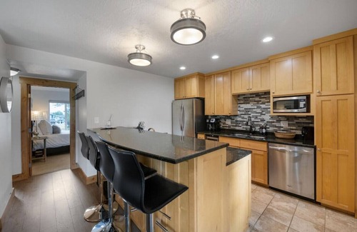 South Snyderville Basin Condominio | Ski Vista: Chic Condo Near the Canyons Slopes