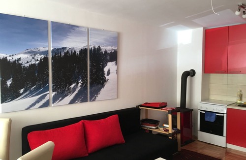 Kasidoli Apartamento | Esquí, snowboard, montaña, vacaciones.