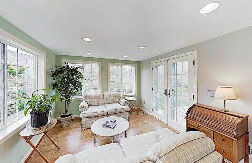 South Harwich Casa | Skinequit Cottage