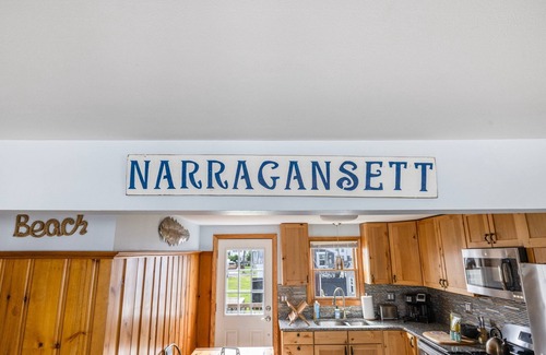 Jerusalem Casa | Skip to East Matunuck Beach, Narragansett