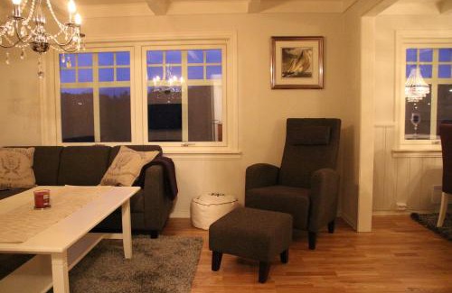 Ulstein Municipality Casa | Skomakergarden