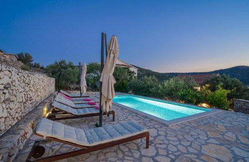 Vinisce Apartamento | Skoro Residence