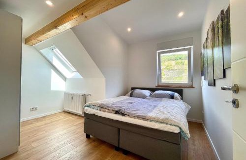 Kaimt Apartamento | Sky Apartment, Sauna, Blick zur Mosel, großer Balkon, Kaffeemaschine, Smart TV