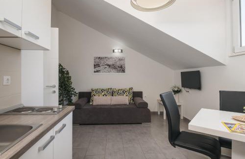 Mocici Apartamento | Sky Apartments & Rooms