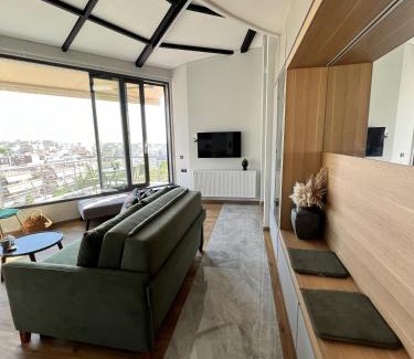 Dafni Apartamento | Sky Apt Unique, Spotless, 2BR, 2BA, Stunning View