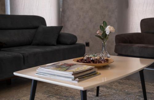 Cukurova Apartamento | Sky Garden Suites