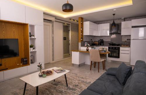Cukurova Apartamento | Sky Garden Suites
