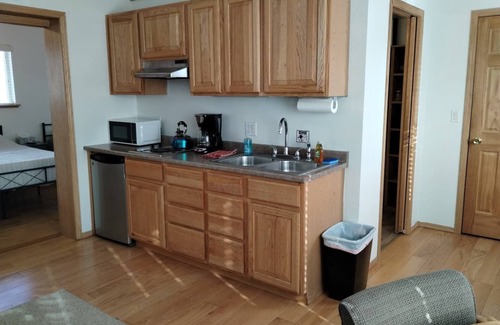 Homer Cabina | Sky Harbor Cabin - Homer Seaplane Base
