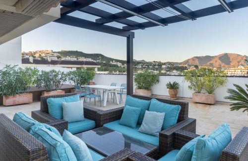 Castillo de Sabinillas Apartamento | Sky-High Luxury Panoramic Sea Views & Expansive Terraces in this La Duquesa Penthouse