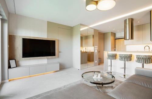 Baluty Apartamento | SKY Home- Pearl -Manufaktura, Parking, Klimatyzacja, Dostęp na Kod