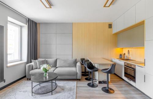 Baluty Apartamento | SKY Home- Piwna Wood -Manufaktura, Parking, Dostęp na Kod