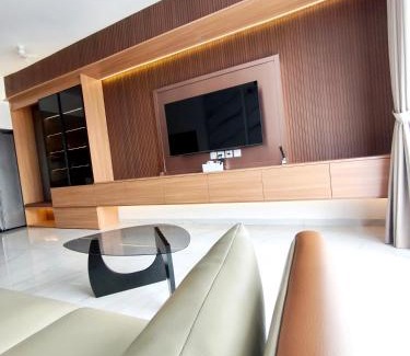 Bumi Serpong Damai Apartamento | Sky House BSD 3 BR Beside AEON Mall BSD