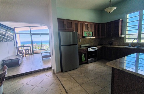 Ensenada Casa | SkyHouse. Casa de 4 dormitorios con impresionante vista al mar, A/C, WiFi rápido