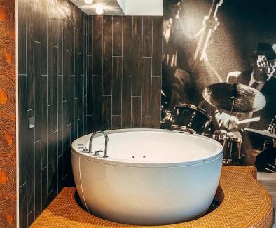 Klaipeda Apartamento | sky ORANGE jacuzzi sauna 28 FLOOR