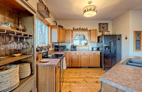 Sky Valley Casa | Sky's The Limit - Mountain & Golf Course Views, Game Room, Cmty Pool + Hot Tub!