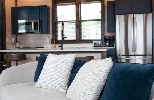 Sevierville Cabina | Sky's the Limit - w/ View+Pool+HotTub+Games+MORE!