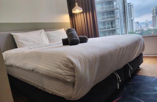 Kuala Lumpur City Centre Hotel | Sky Suites KLCC By Apartment777