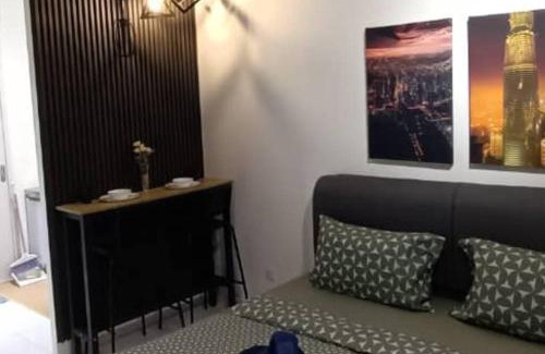 Bukit Indah Apartamento | Sky Trees Netflix and Facilities at Bukit Indah