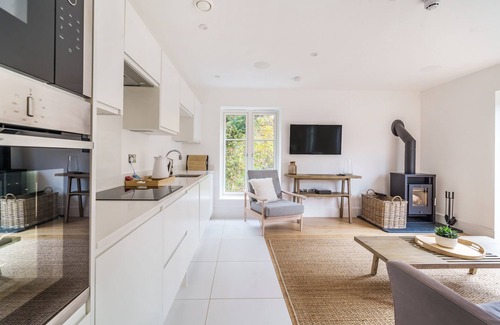 Lynmouth Apartamento | Sky View, a luxury, pet friendly holiday apartment in Lynmouth sleeping up to six in three bedrooms