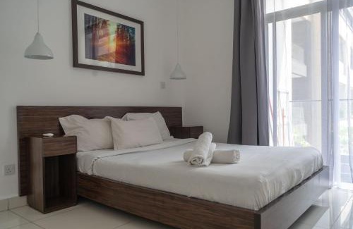 Cantonments Apartamento | Sky View Condo at Embassy Gardens
