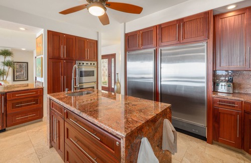 Kailua-Kona Villa | Sky Villa Estate Luxury Gated Retreat with Amazing Ocean View