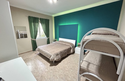 Naples Cama Y Desayuno | Skycity b&b
