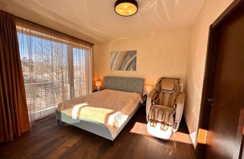 Ziepniekkalns Apartamento | Skyhouse Riga Superior Penthouse & SPA