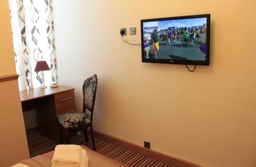 Heston Central Casa | Skylark Guest House