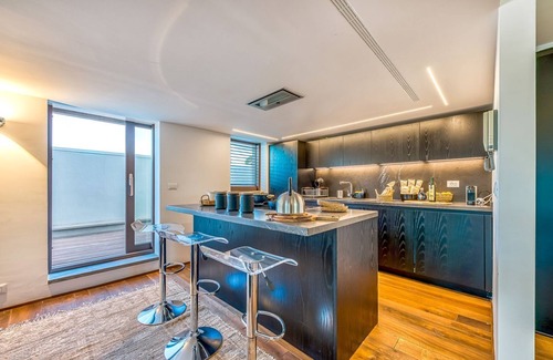 Vatican Villa | Skylife Sunshine Apartment