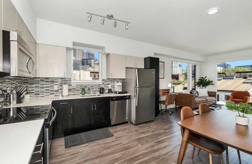 Pioneer Square Apartamento | Skyline Haven | Downtown Seattle | 30+ Nights!