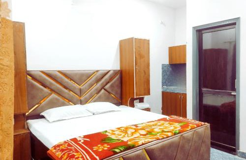 Phagwara Hotel | SKYLINE HOMESTAY -Your Affordable Stay