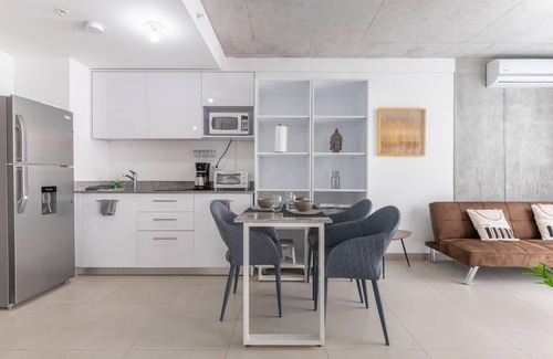 Curridabat Apartamento | Skyline iFreses, 22nd floor! AC, TV and Pool