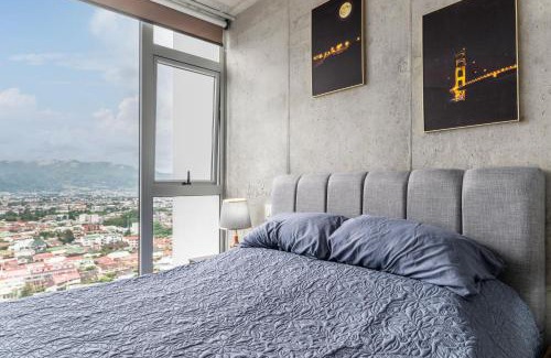 Curridabat Apartamento | Skyline iFreses, 22nd floor! AC, TV and Pool
