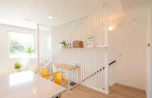 Berkeley Casa | Skyline Retreat Berkley Sunnyside Views 30 Day Family