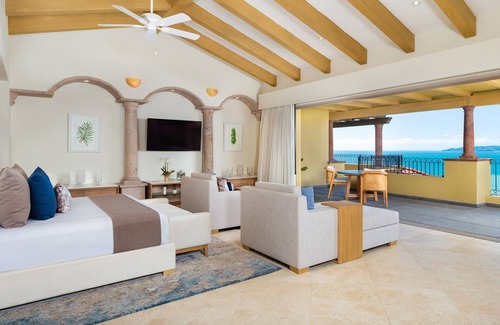 Bucerías Complejo | Skyline Splendor: 3BR Penthouse Paradise at La Estancia, Nayarit