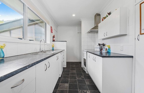 Rotorua Casa | Skyline Staycation - Rotorua Holiday Home