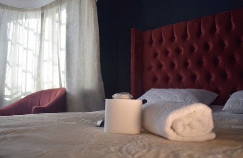 Greater Johannesburg Metropolitan Area Casa | Skypz Lodge